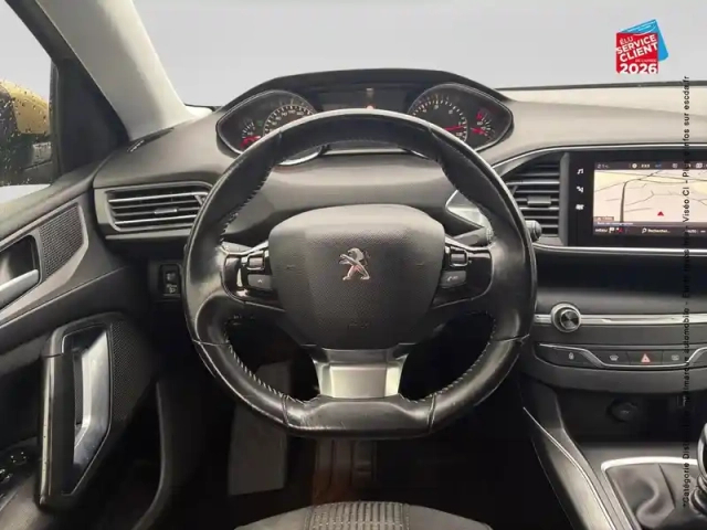 Peugeot 308 1.5 bluehdi 130ch s&amp;s allure — photo 28