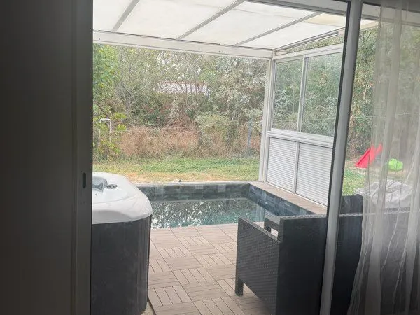 Maison avec piscine et jaccuzi