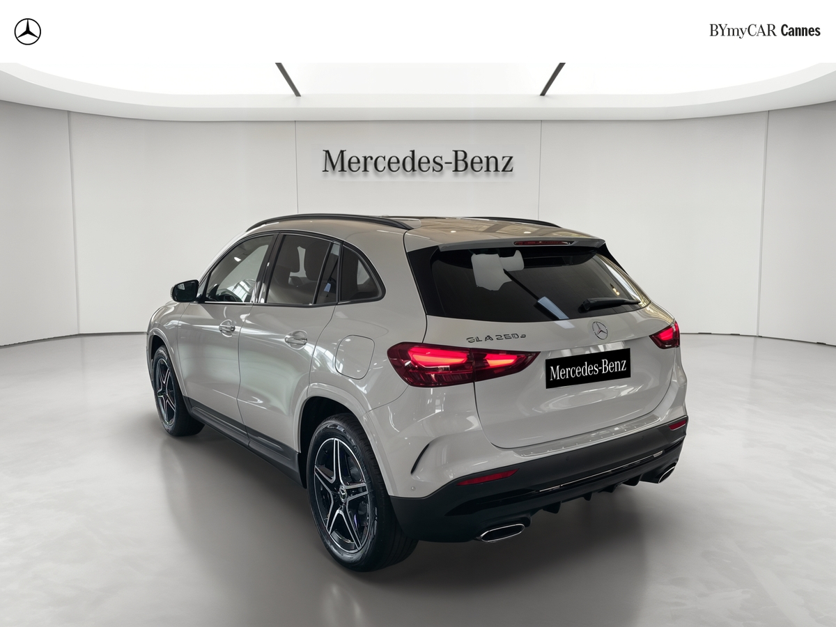 Mercedes GLA 250 e hybride rechargeable 8G-DCT — photo 3