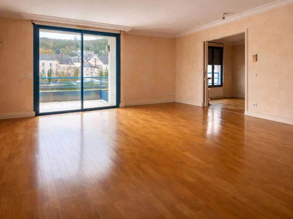 Appartement d'exception avec vue sur la Vézère - Centre-ville de Terrasson-Lavilledieu (24120) 5 piè