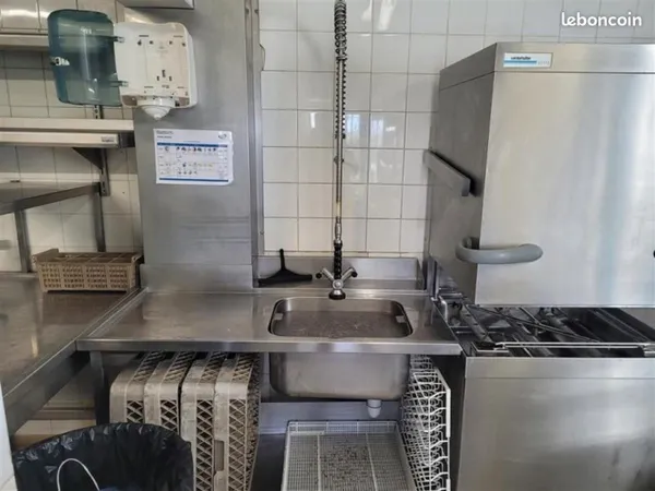 Fonds de commerce restaurant 275 m²