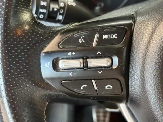 Kia Stonic 1.0 t-gdi 100ch gt line — photo 14