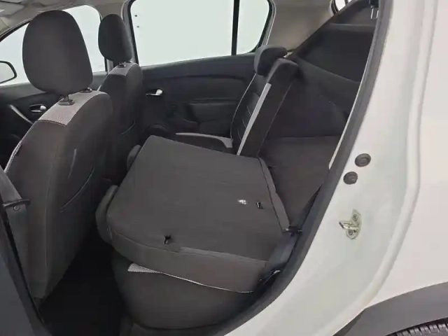Dacia Sandero eco-g 100 — photo 26
