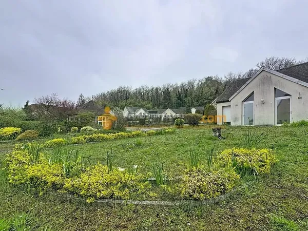 Maison 90 pièces 2900 m²