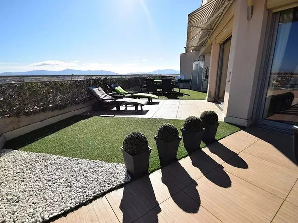 Penthouse 5 pièces 138 m²