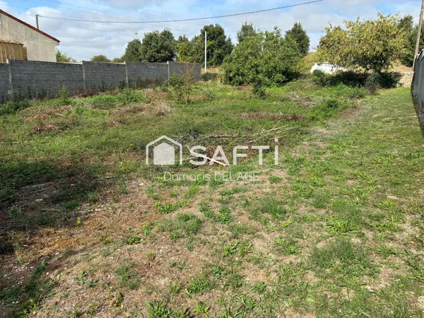 Terrain constructible 1051 m2