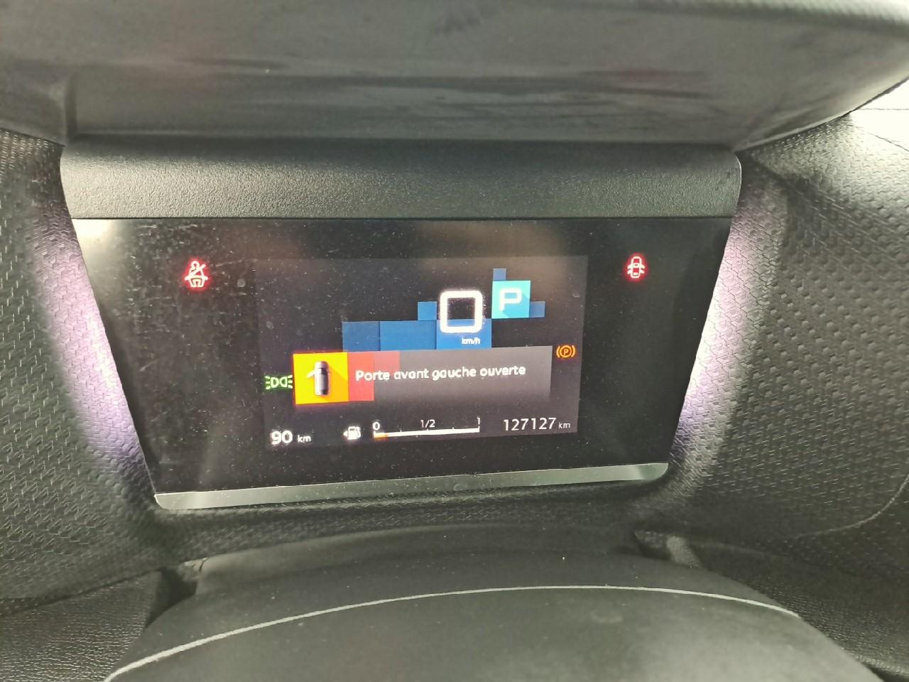 Citroën C4 bluehdi 130 s&s eat8 feel pack — photo 27