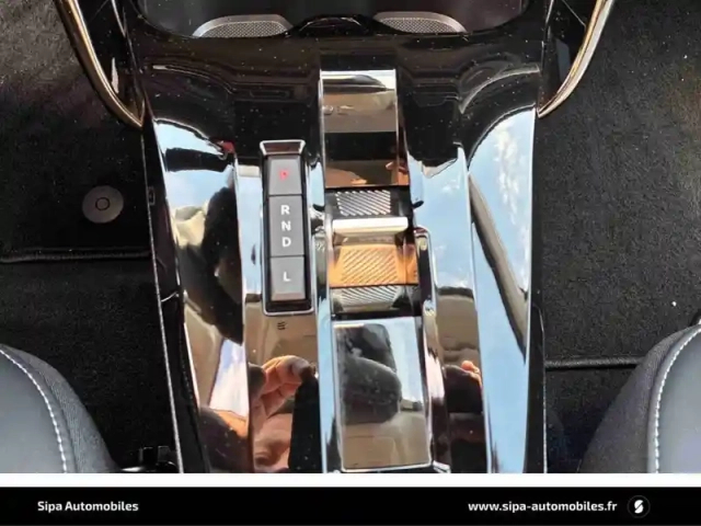 Citroën C3 hybride 110 ch e-dcs6 — photo 18