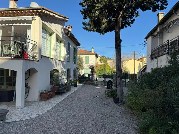 Maison 5 pièces 114 m²