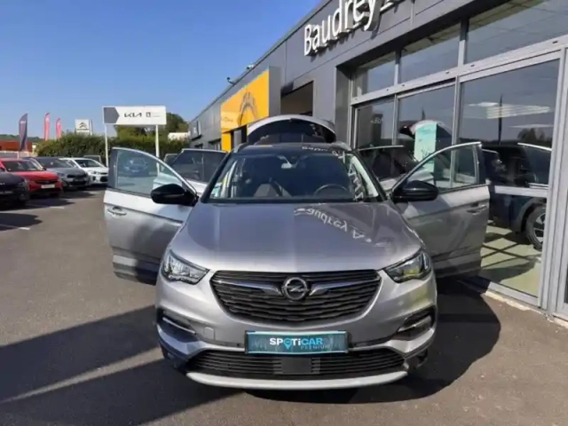 Opel Grandland X 1.2 turbo 130ch design line bva 109g — photo 11