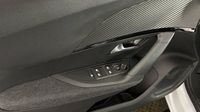 Peugeot 2008 1.2 Hybrid 145ch Style e-DCS6 — photo 21