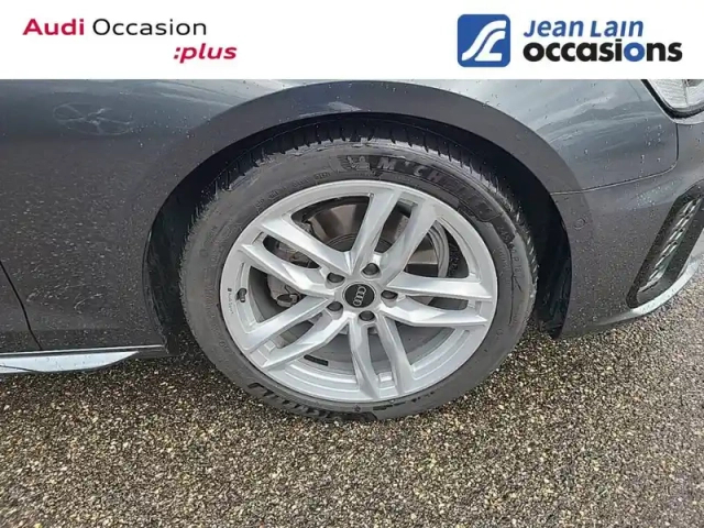 Audi A4 35 tfsi 150 s tronic 7 — photo 30
