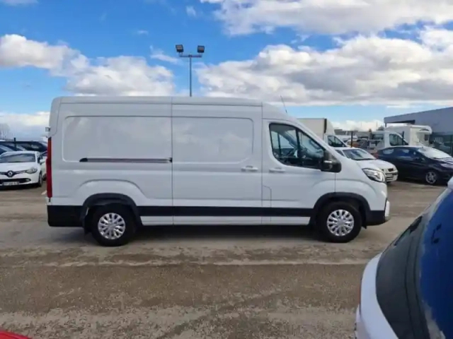 Maxus Deliver9 fg e- l3h2 72 kwh — photo 4