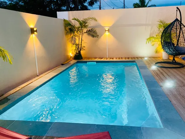 À LOUER - Villa F4 meublée avec piscine - Bois d'Olives, Saint-Pierre