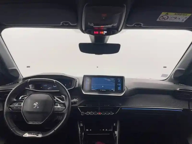 Peugeot 208 puretech 100 s&amp;s eat8 — photo 30