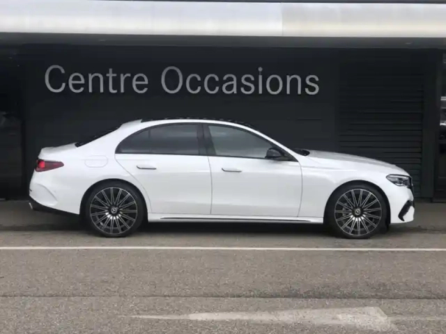 Mercedes Classe E 220 d 4matic amg line berline — photo 6