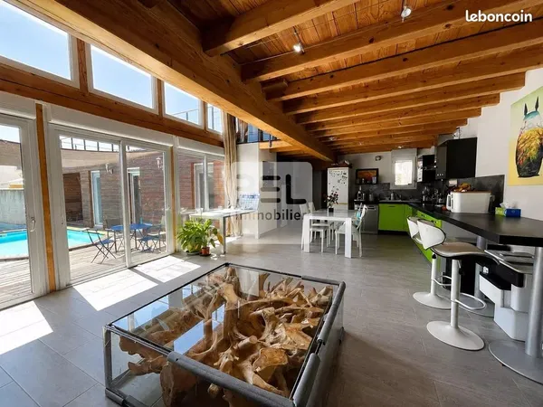 Maison 5 pièces 130 m²