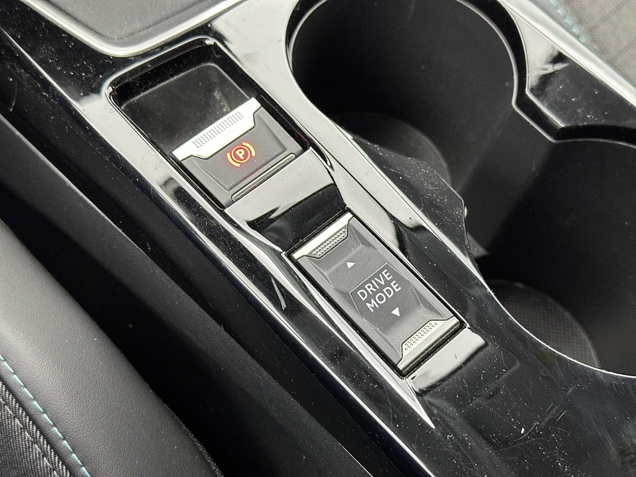 Peugeot 208 puretech 100 s&s bvm6 allure — photo 30