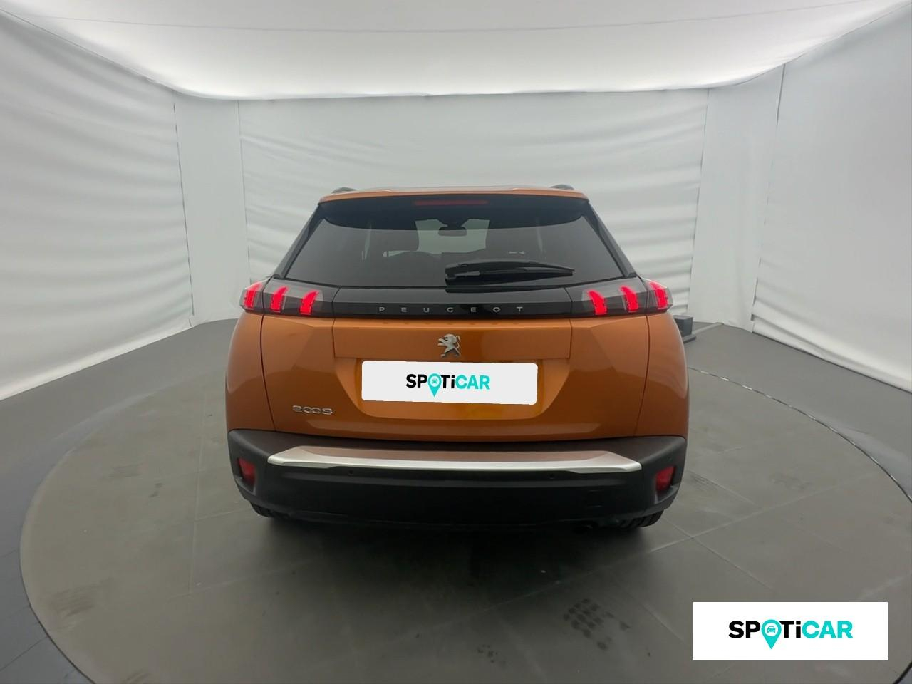 Peugeot 2008 1.2 puretech 100ch s&s allure — photo 5