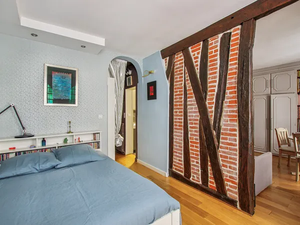 Loue appartement40m2 Montmartre - grand 2 pièces