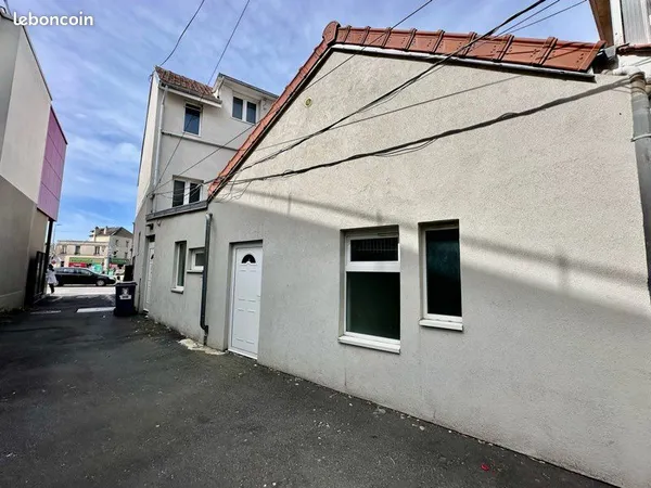 Sevran centre-ville - local professionnel