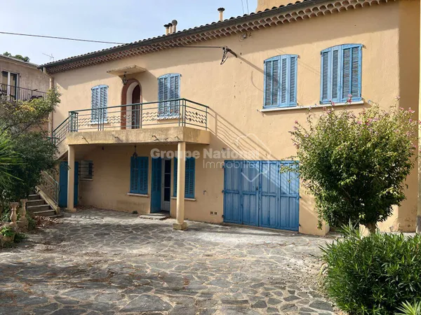 Maison de ville 4 pièces 110 m²