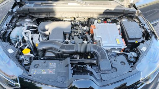 Renault Arkana 1.6 E-Tech 145 Hybride EDC - Techno – 2025 – 7112 km – Hybride essence – Boîte Automatique — photo 31