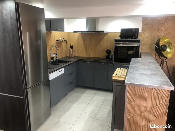 Loue appartement duplex 90m2