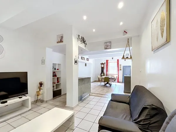 Maison de caractère rénovée, 188 m²,4 chambres