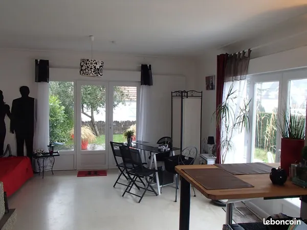 Studi0 30m2 au calme st nazaire