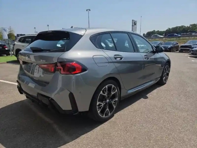 Bmw Serie 1 série 1 120a 170ch m sport dkg7 — photo 2