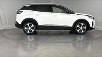 Peugeot 3008 1.2 PureTech 130ch S&S GT EAT8 — photo 4