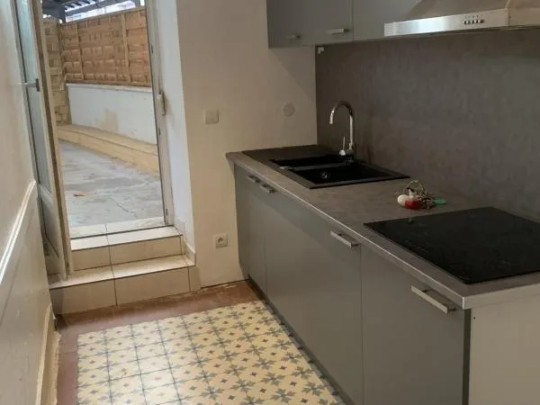 Appartement T3 avec terrasse centre ville de Montceau-les-Mines