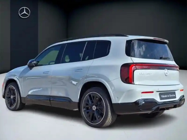 Mercedes Glb 250+ avec technologie eq limit — photo 3
