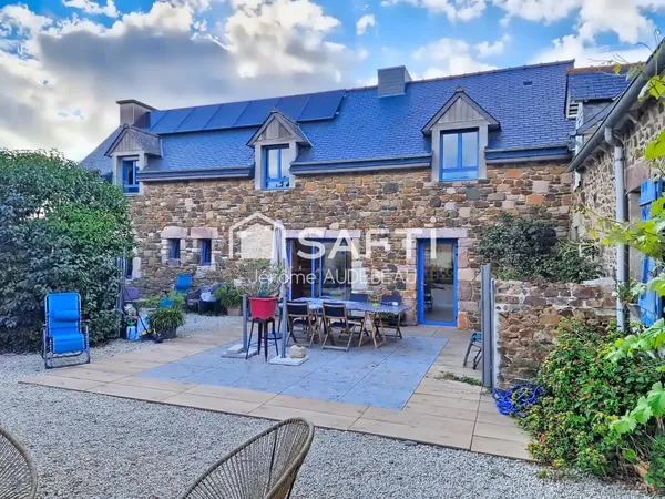 BEL ENSEMBLE IMMOBILIER AU CALME ET AVEC GRAND TERRAIN