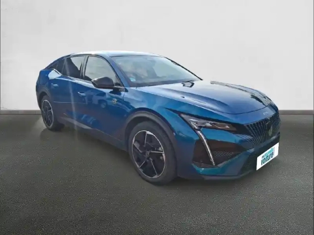 Peugeot 408 phev 225 e-eat8 — photo 3