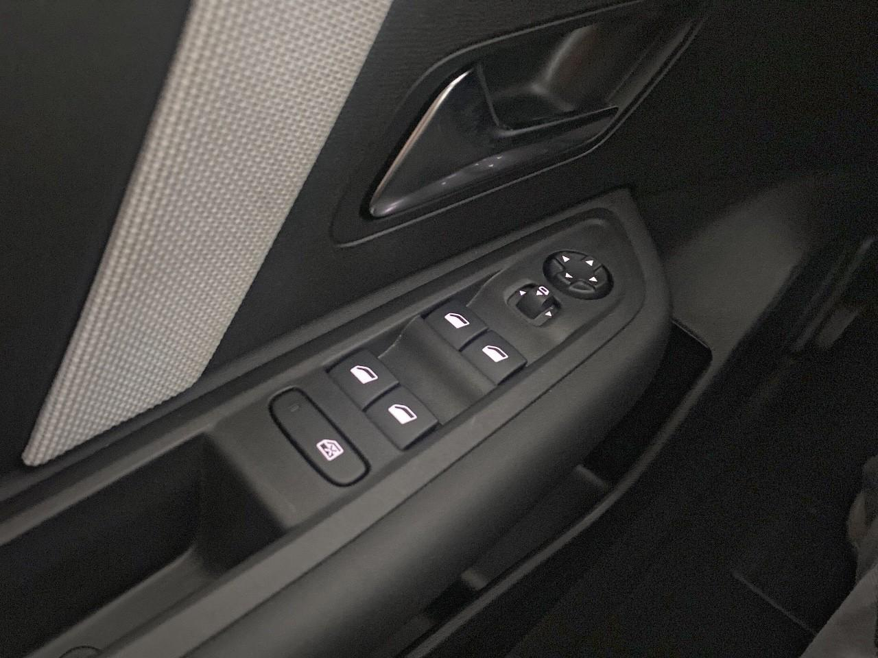 Citroën C4 hybride 145 ch e-dcs6 max — photo 20