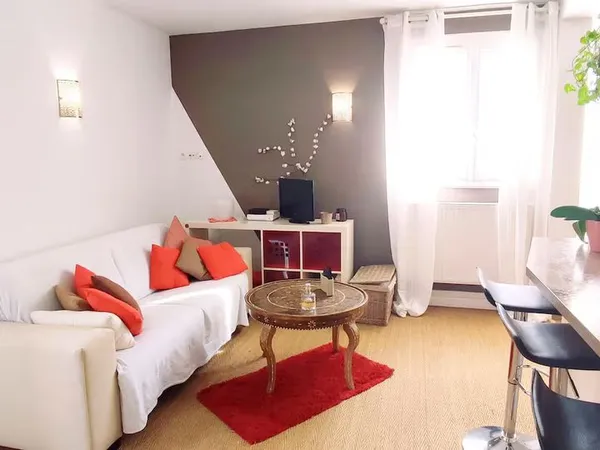 Appartement meublé rénové Hyper centre Caen - Rue Gémare