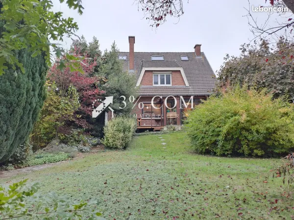 Maison 10 pièces 165 m²