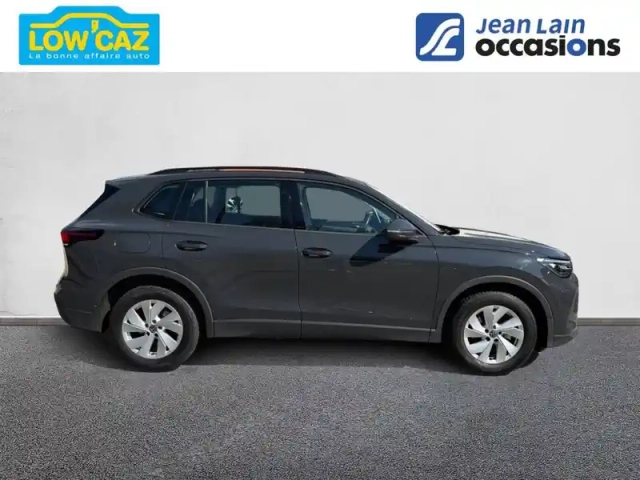 Volkswagen Tiguan 1.5 etsi 130ch dsg7 — photo 25