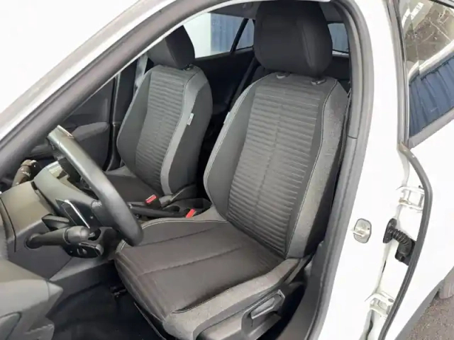 Peugeot 2008 puretech 130 s&amp;s eat8 — photo 58