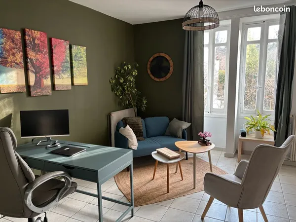 Local à utilisation pro - 33 m2 - 350 euros