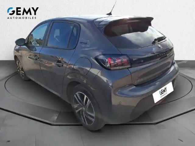 Peugeot 208 puretech 100 s&amp;s eat8 — photo 23