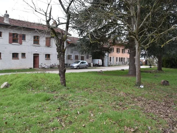 Immeuble 656 m²