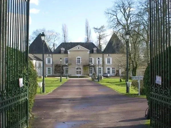 Local commercial 2500 m²