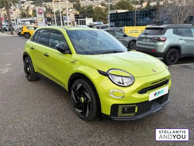 Abarth 600 e — photo 30