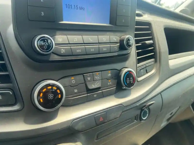 Ford Transit châssis ccb p350 l2 2.0 ecoblue 165ch trend — photo 5