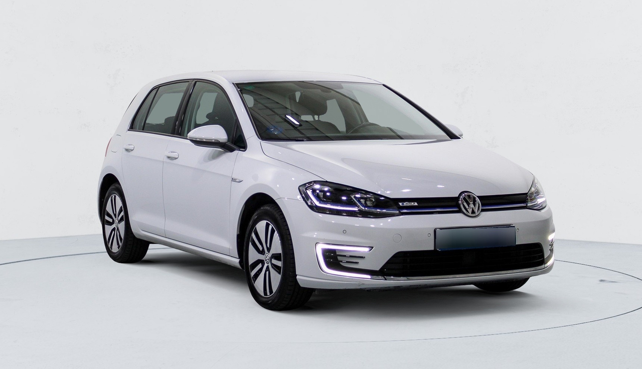 Volkswagen Golf 7 — photo 7