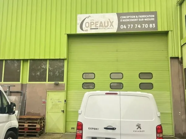 Local 630 m² Saint-Étienne