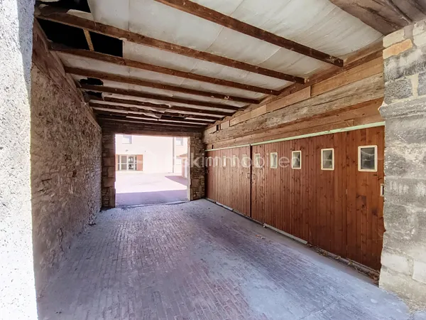 Parking 112 m²